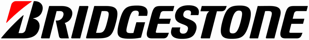 Tow truck assisting stranded LDV in Louis Trichardt